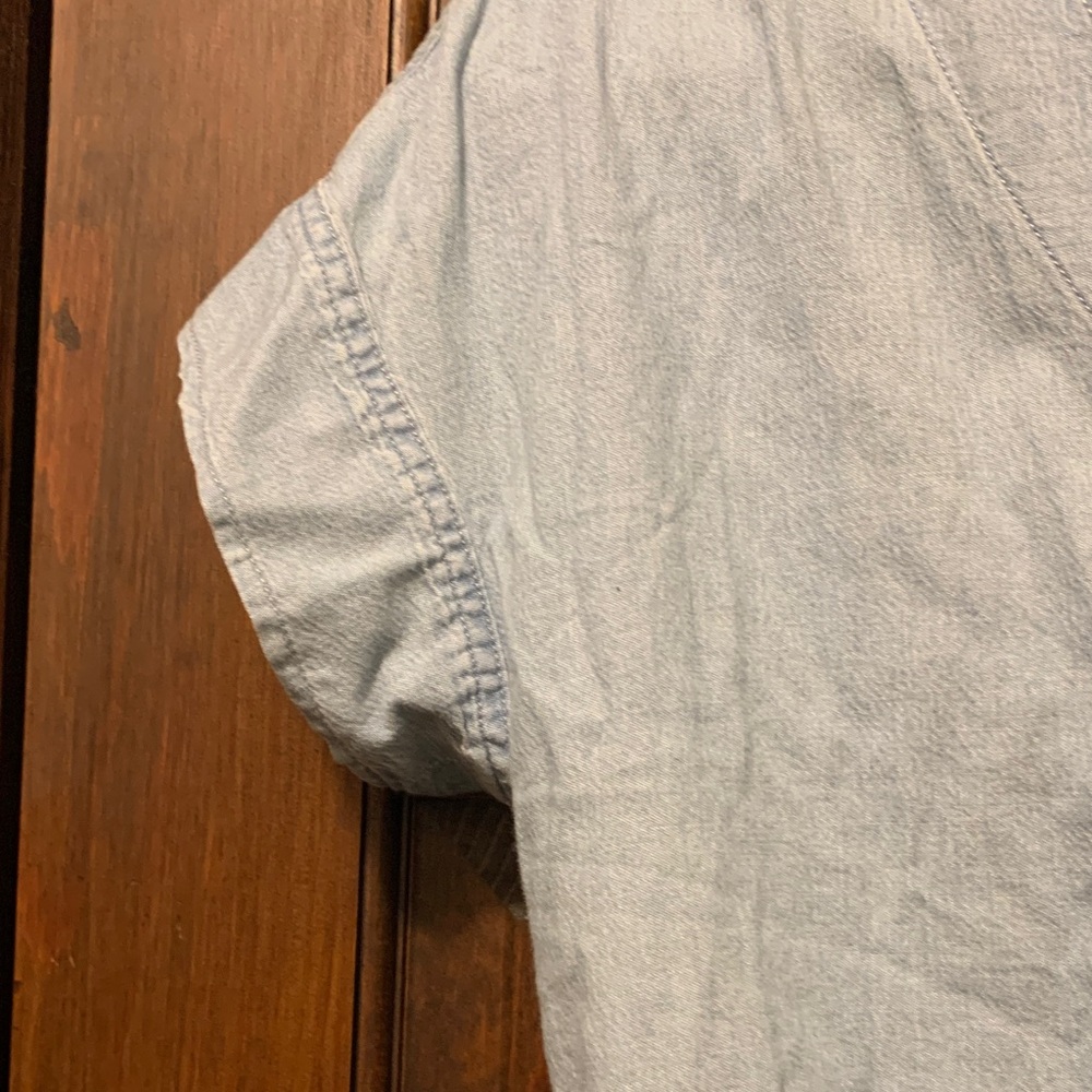 Madewell Light Blue Denim Button-Up Top - Picture 4 of 9